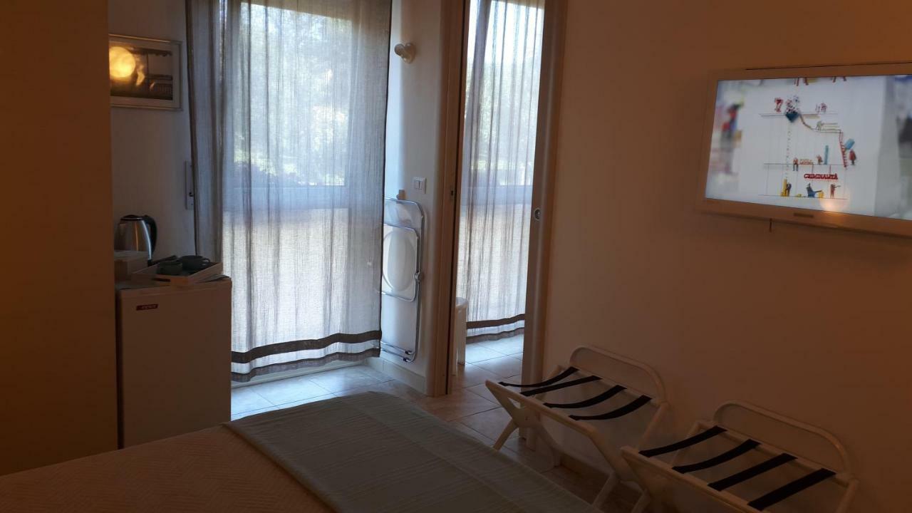 Holidayfever Alghero Eksteriør bilde
